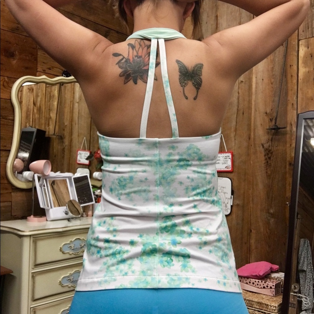 Lululemon Tank (6)
